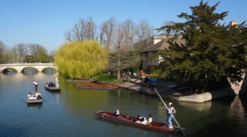 رياح وأمطار ورعد تضرب المملكة المتحدة وسط تغير جوي خلال هذا الأسبوع